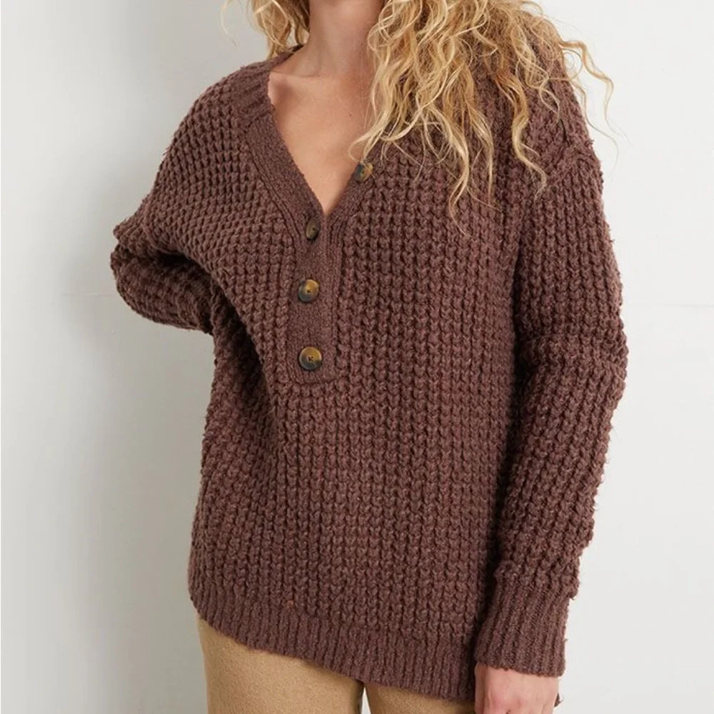 NWT Whistle Thermal Henley by Free People in size Medium